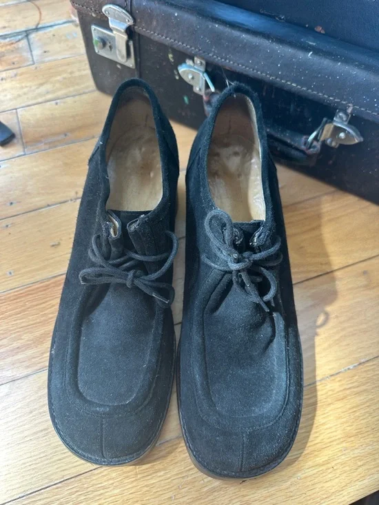 Vintage J. Crew Black Suede Lace-Up Block Heel shoes - Picture 2 of 15